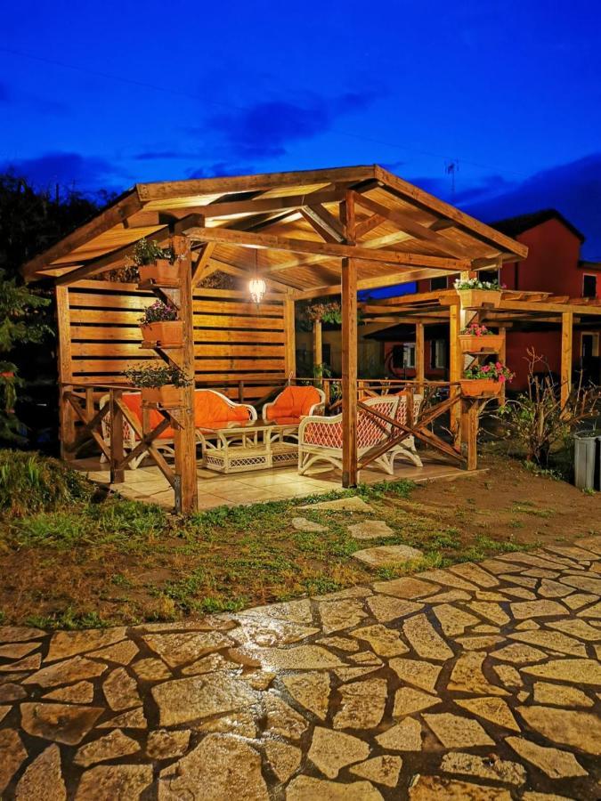 Oasi Di Arcadia Hotel Santa Giulia Exterior foto